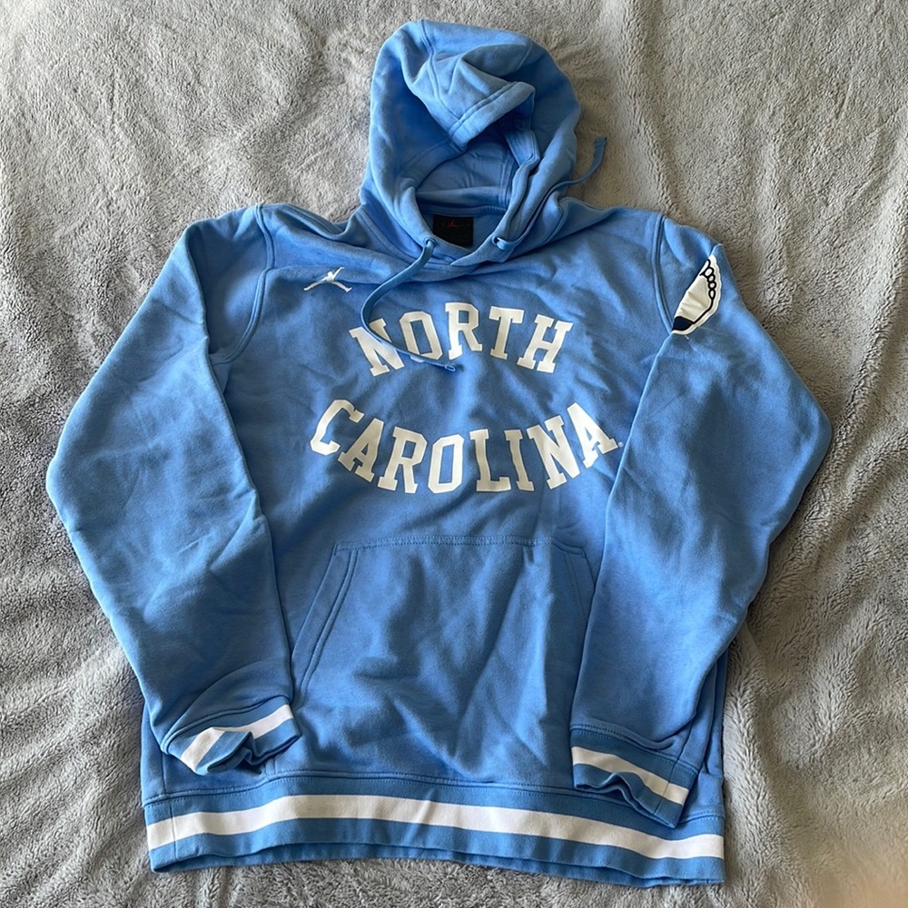 UNC baby blue sweatshirt
